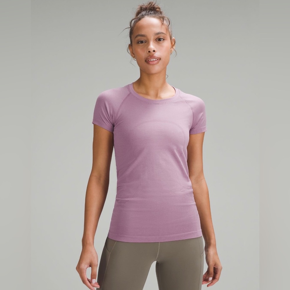 Lululemon Swiftly Tech Short-Sleeve Shirt in Velvet Dust